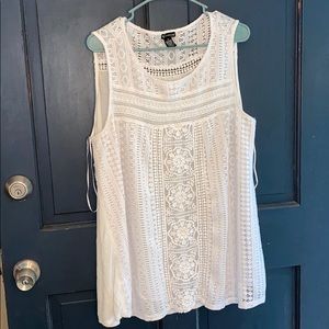 White crochet tank